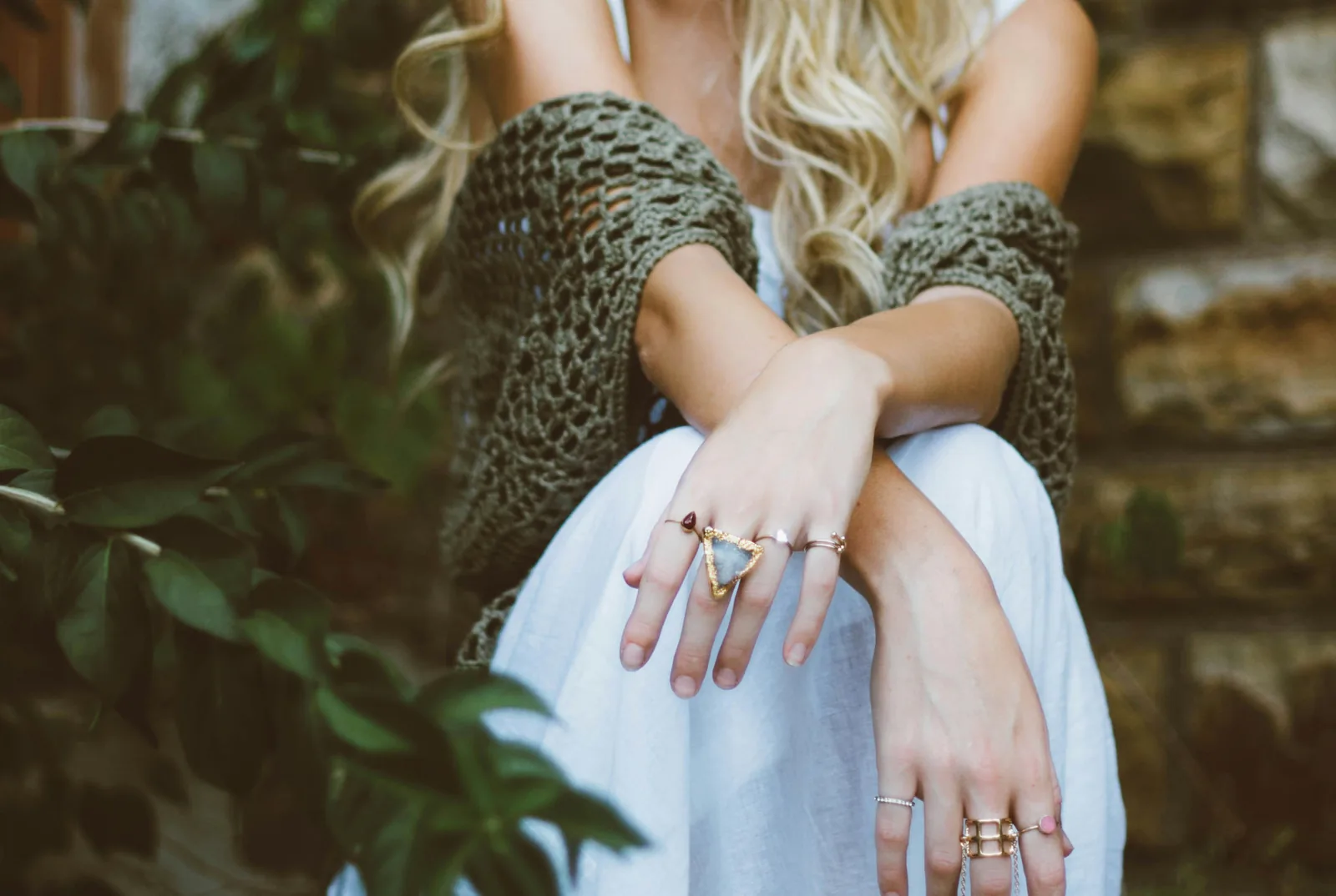 man wearing jewelry: Jewelry Photography Props