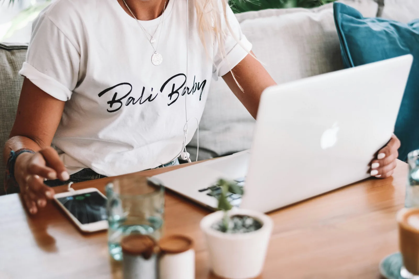 A Complete Guide To Product Photography Setup