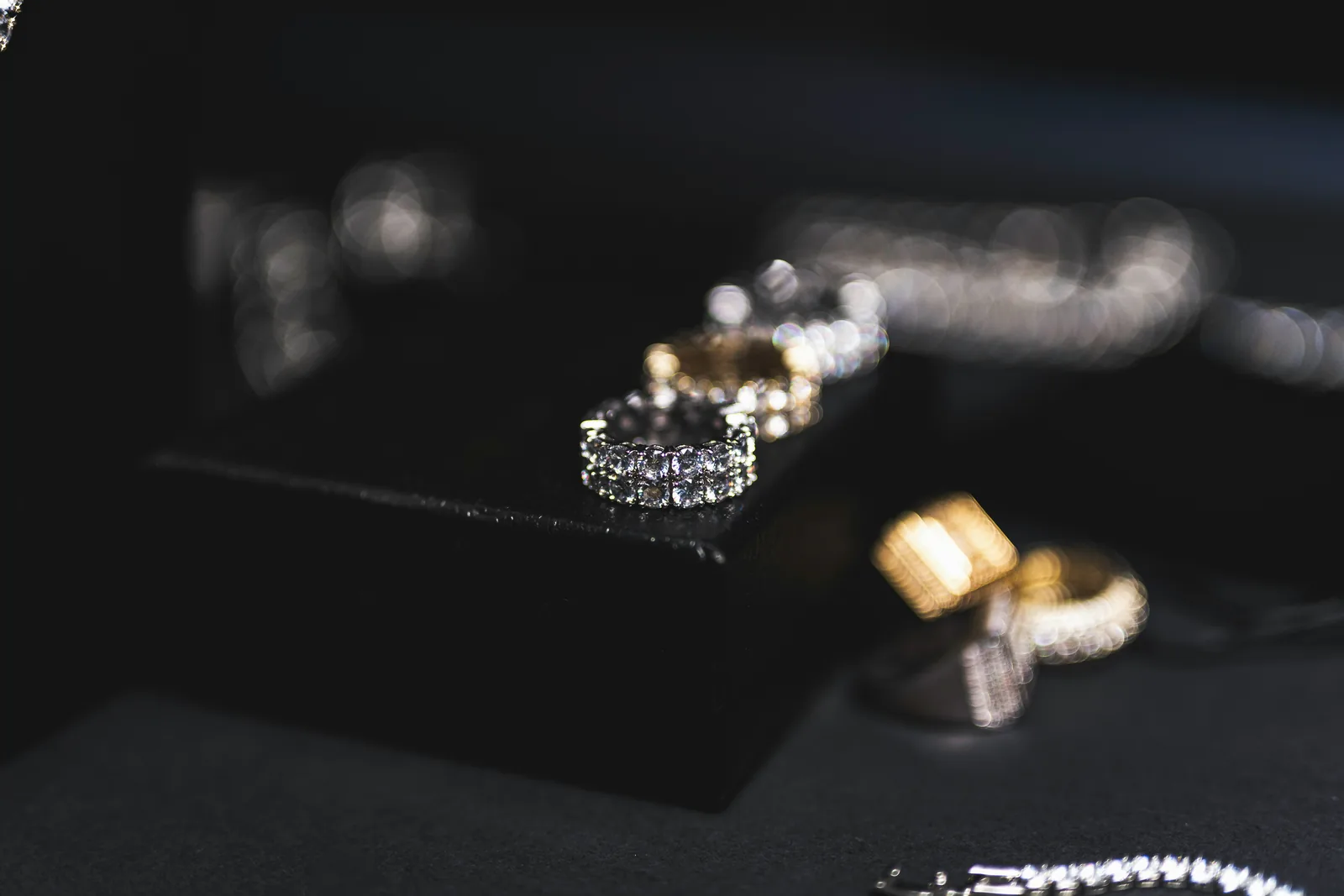 jewelry: How to Improve Jewellery Business