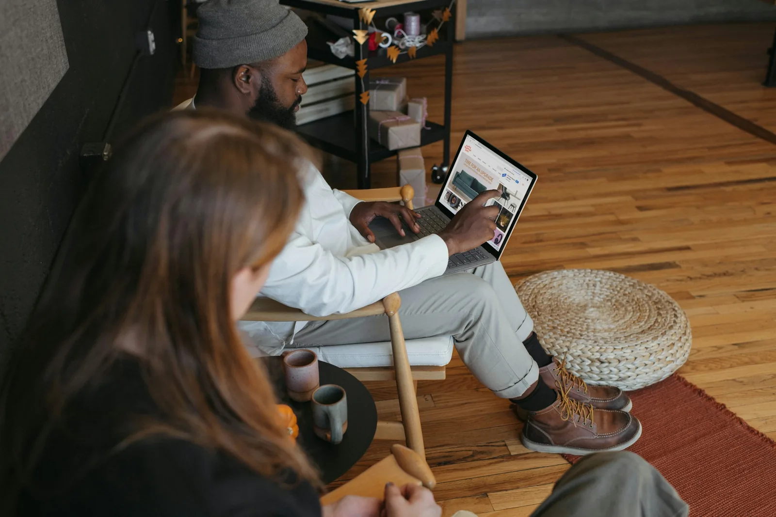 person working alone: Lifestyle Product Photography
