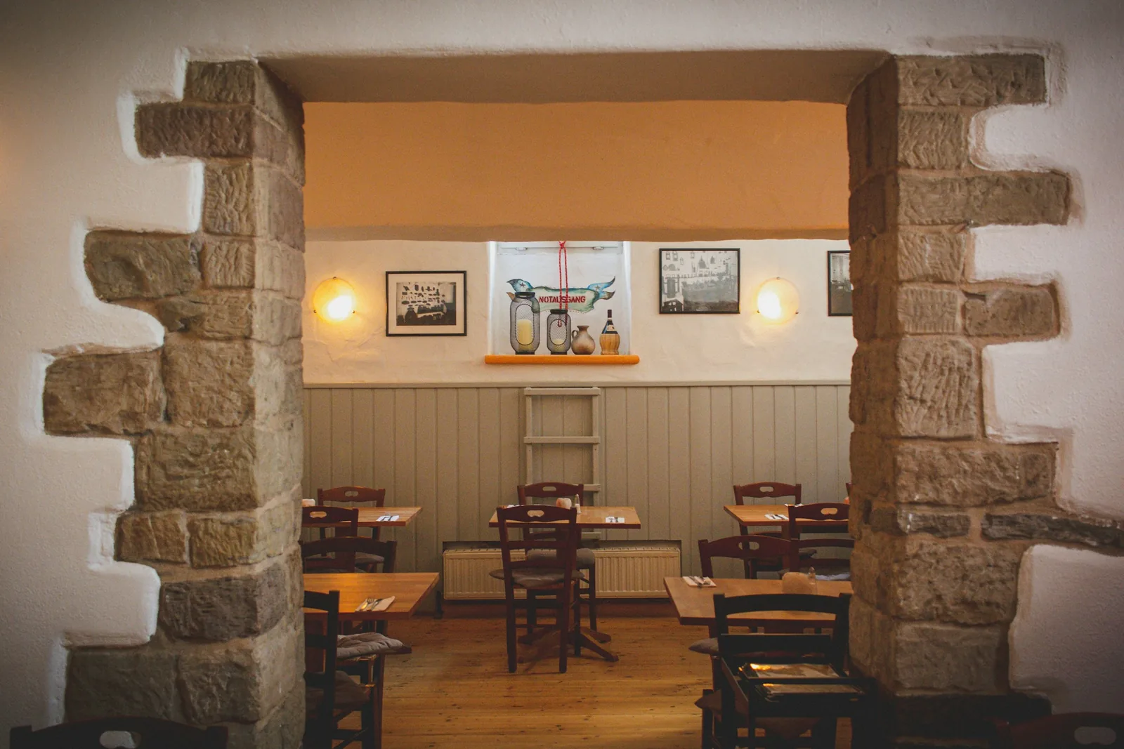 a beautiful restaurant: Restaurant Photography