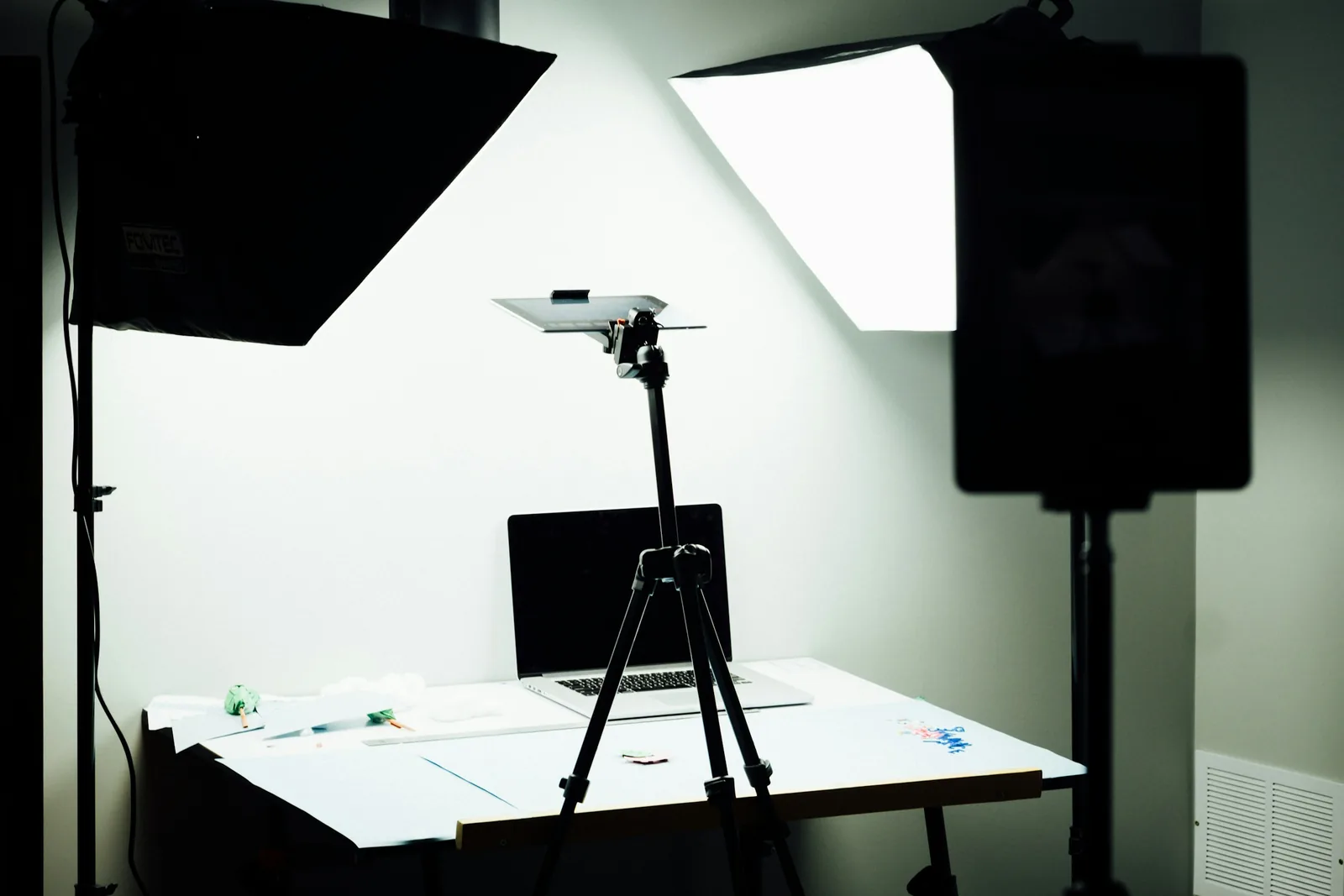 studio setup: Cosmetic Product Photography