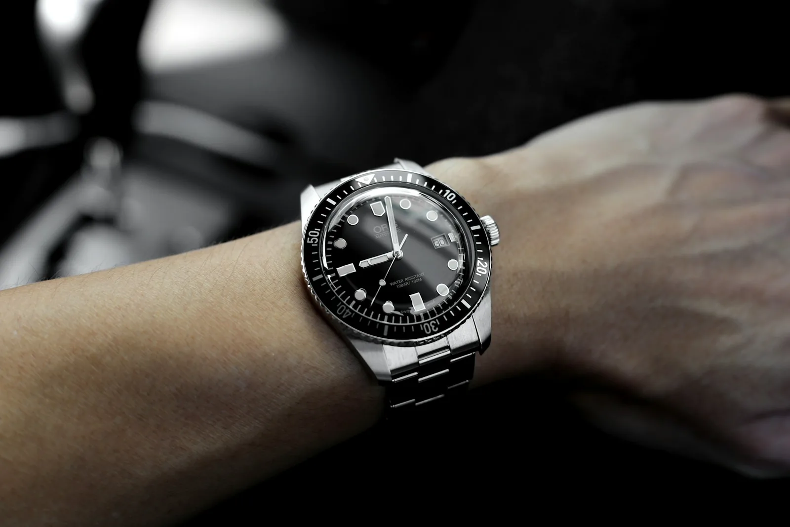 Watch Product Photography Guide To Capture Elegant & Detailed Images