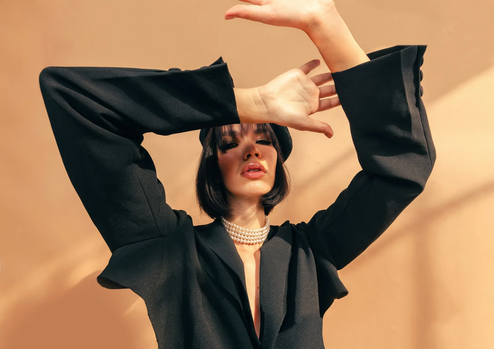 woman posing: Fashion Photography 